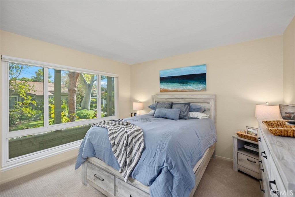 MLS #OC25220230 image #18