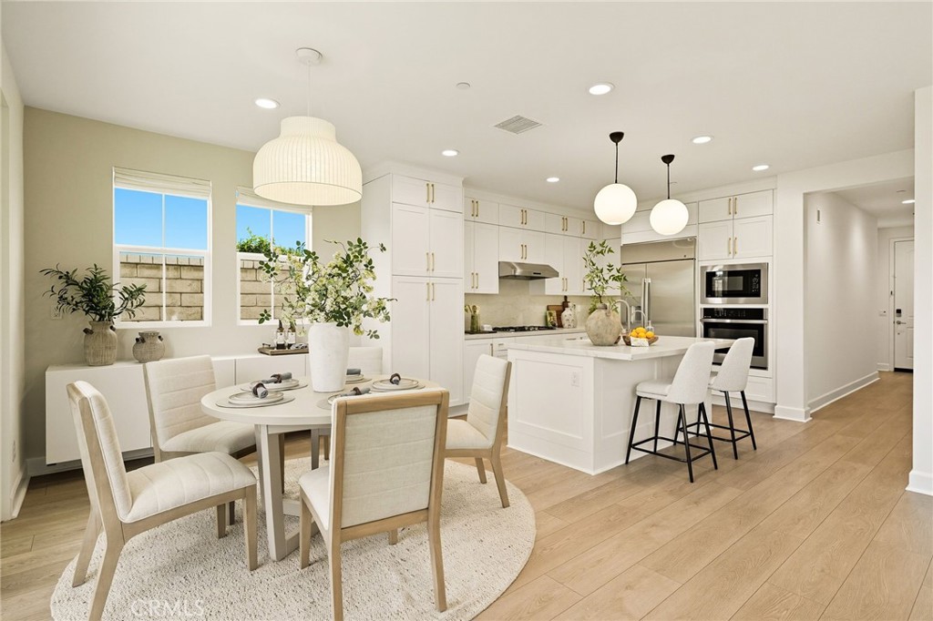 MLS #OC25220233 image #15