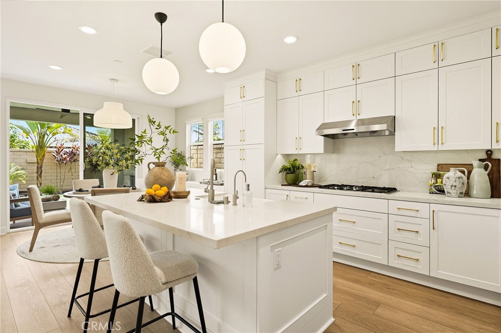 MLS #OC25220233 image #17