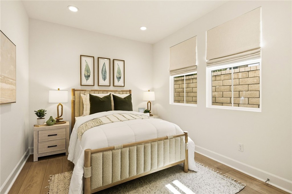 MLS #OC25220233 image #26