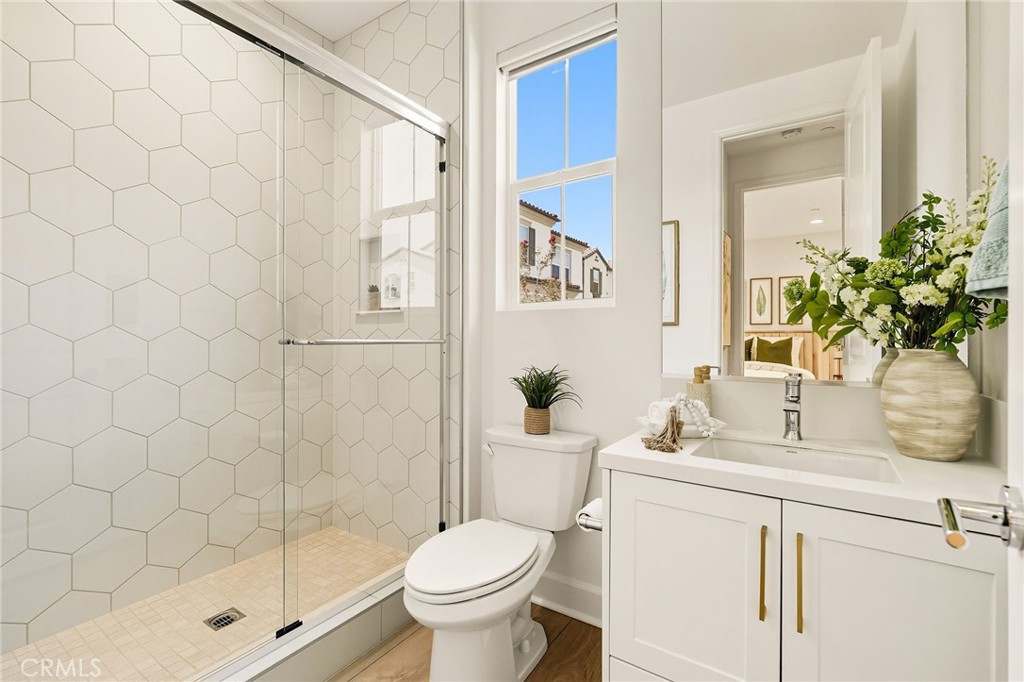 MLS #OC25220233 image #27