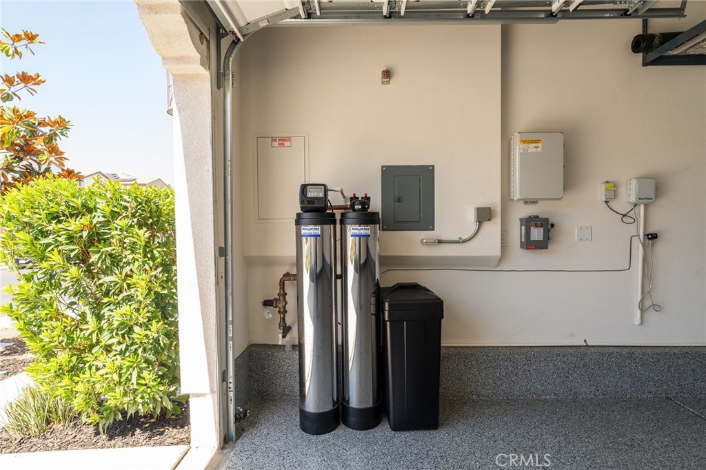 MLS #OC25220233 image #40