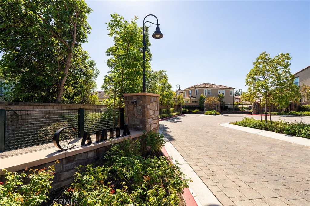 MLS #OC25220233 image #50