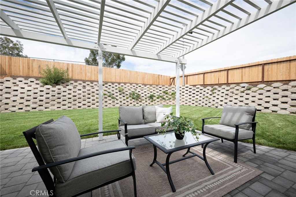 MLS #OC25220430 image #20