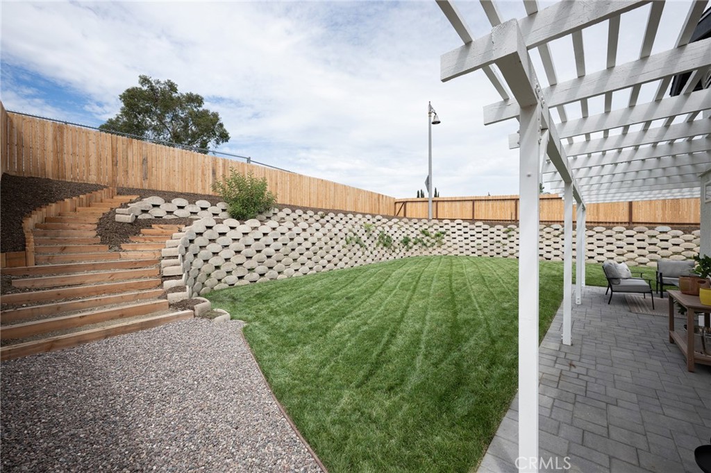 MLS #OC25220430 image #21