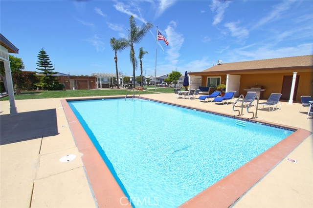 MLS #OC25220569 image #42