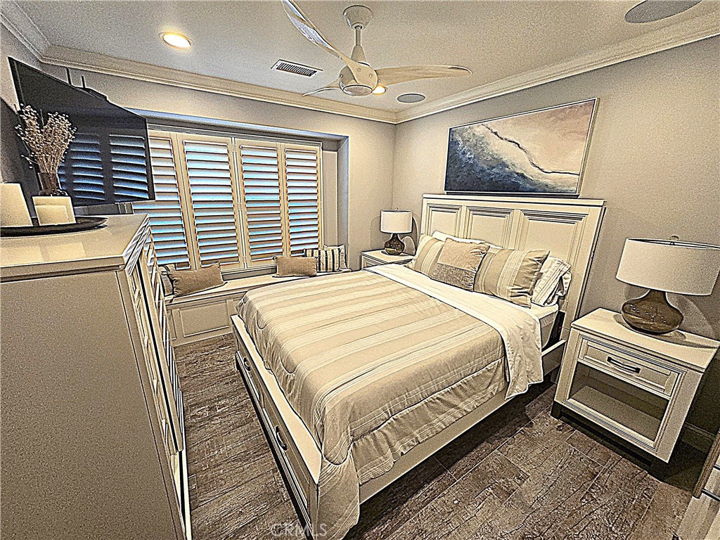 MLS #OC25220952 image #11