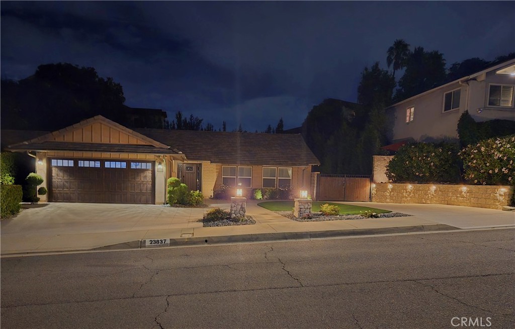 MLS #OC25220952 image #25