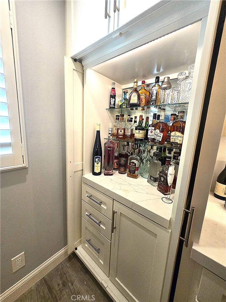 MLS #OC25220952 image #8