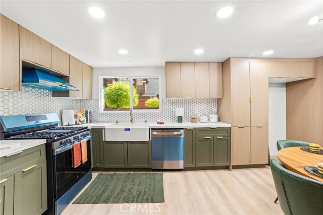 MLS #OC25220969 image #11