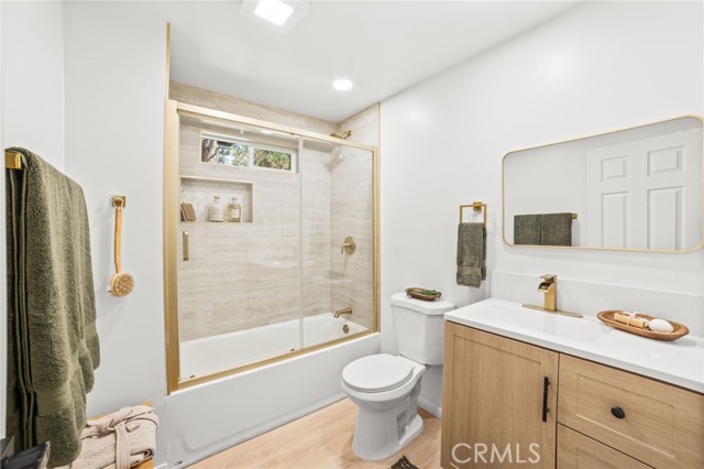 MLS #OC25220969 image #20