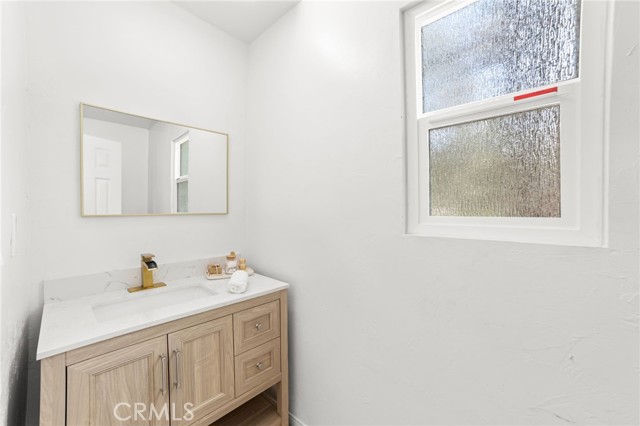 MLS #OC25220969 image #21