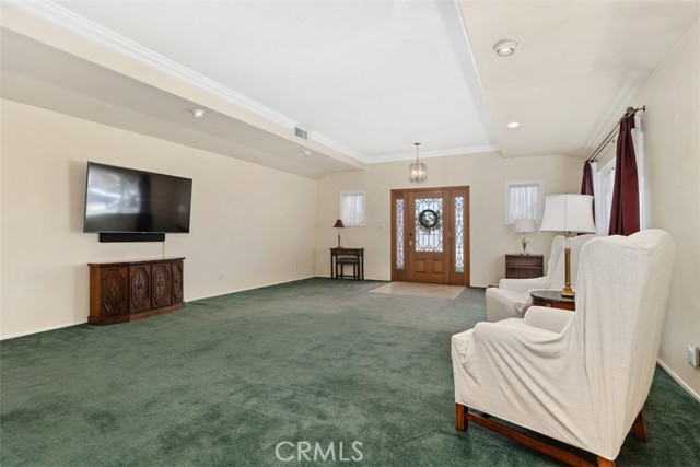 MLS #OC25220984 image #12