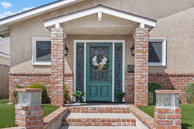 MLS #OC25220984 image #3