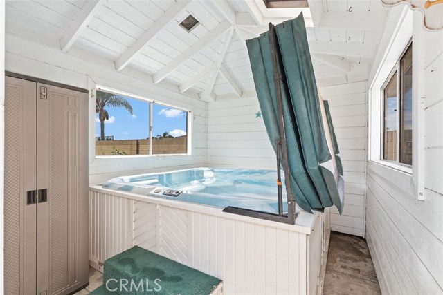 MLS #OC25220984 image #30