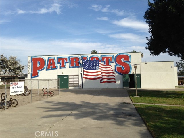 MLS #OC25220984 image #38