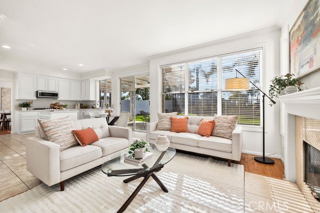 MLS #OC25220991 image #10