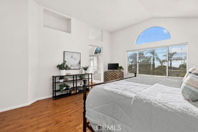 MLS #OC25220991 image #18