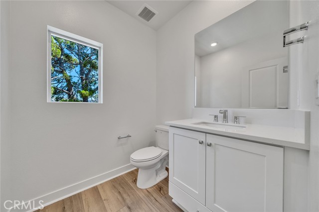 MLS #OC25221033 image #14