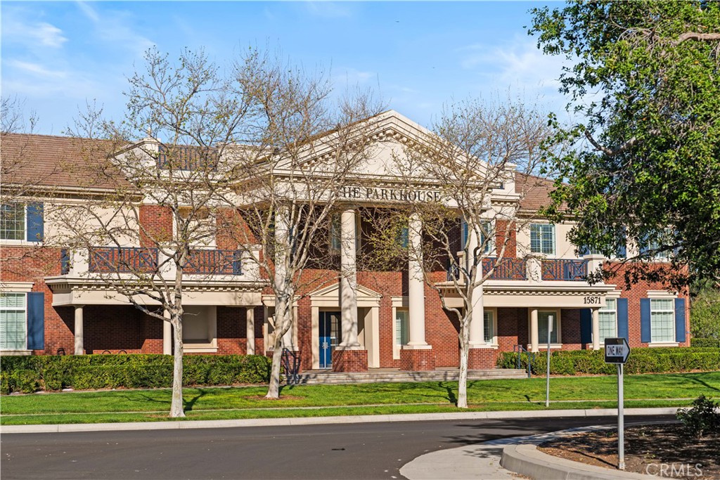 MLS #OC25221083 image #43