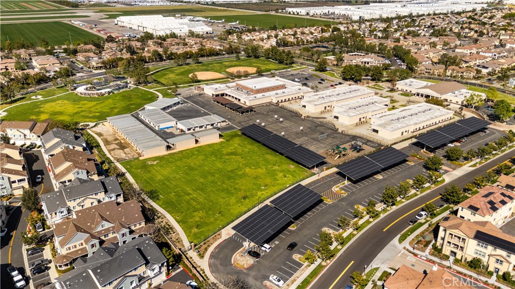 MLS #OC25221083 image #59