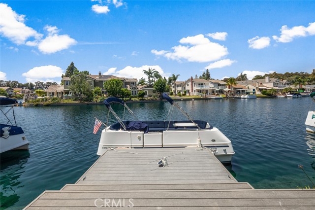 MLS #OC25221085 image #24