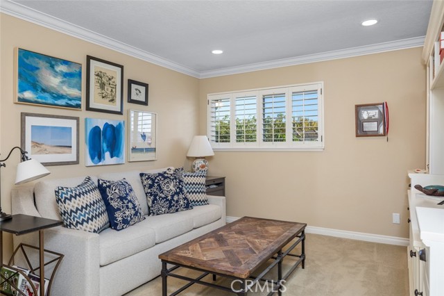 MLS #OC25221085 image #37