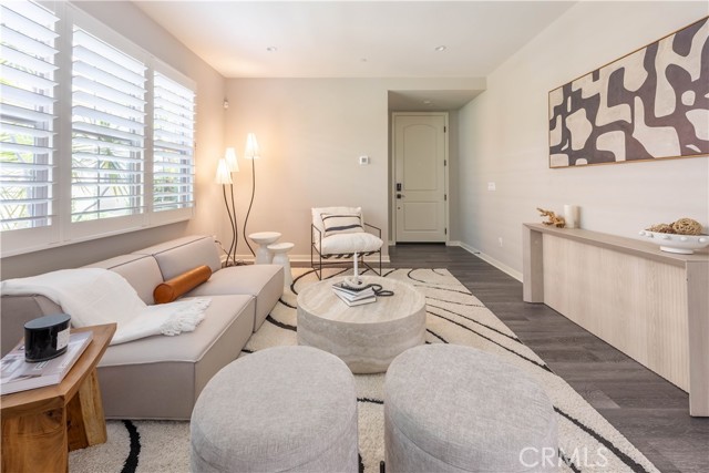 MLS #OC25221129 image #2