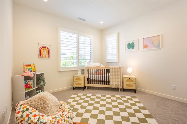 MLS #OC25221129 image #27