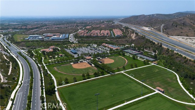 MLS #OC25221129 image #39