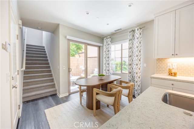 MLS #OC25221129 image #8