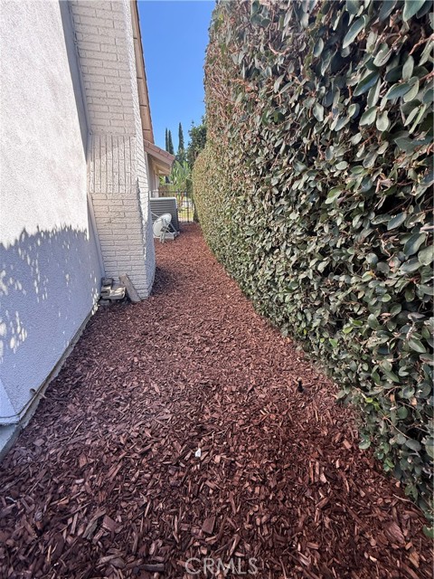 MLS #OC25221134 image #7