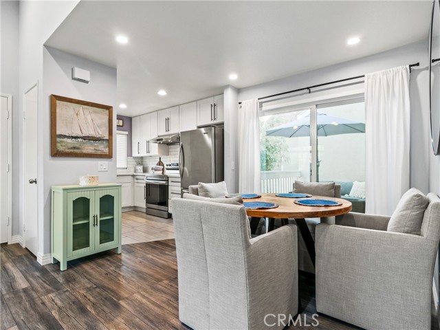 MLS #OC25221187 image #16