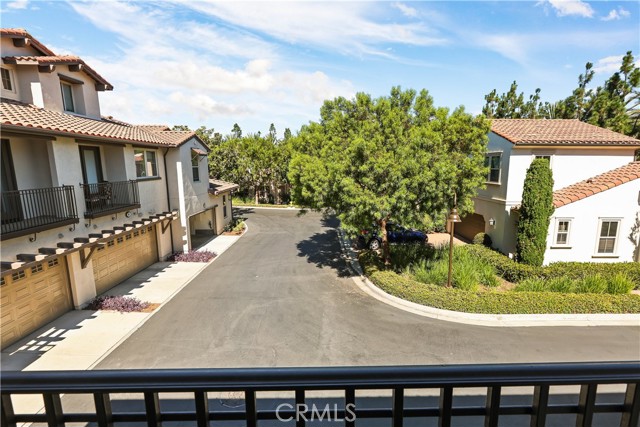 MLS #OC25221198 image #34