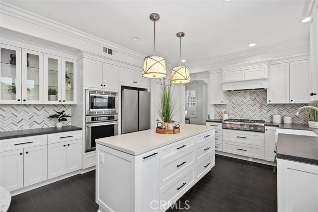 MLS #OC25221297 image #12