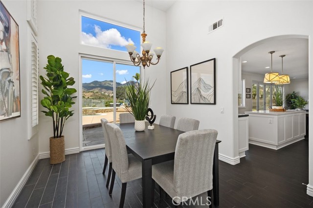 MLS #OC25221297 image #7