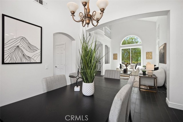 MLS #OC25221297 image #8