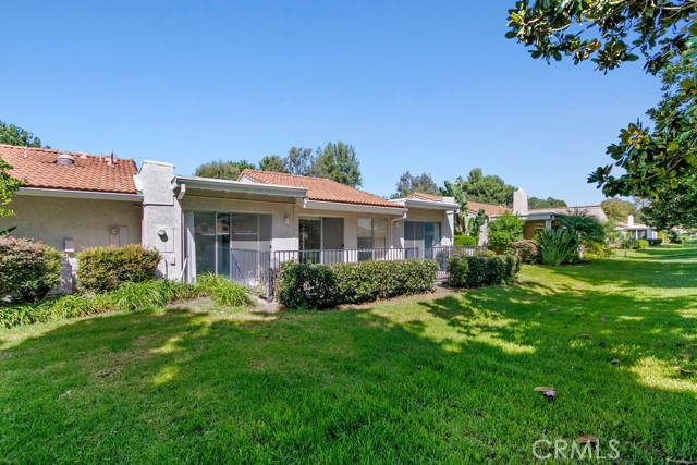 MLS #OC25221307 image #16