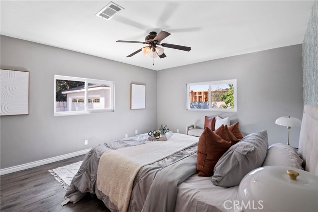 MLS #OC25221313 image #10