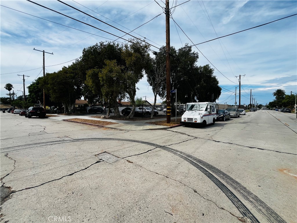 MLS #OC25221526 image #10