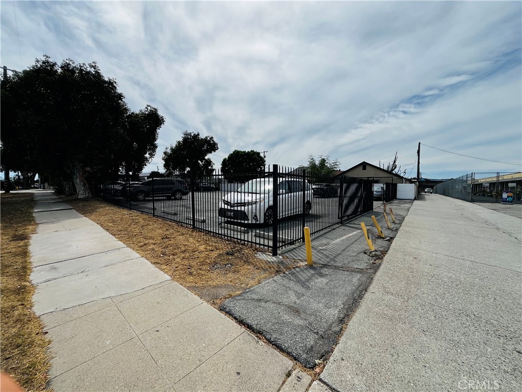 MLS #OC25221526 image #14