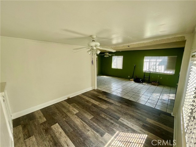 MLS #OC25221561 image #15