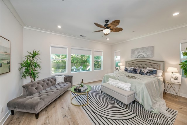 MLS #OC25221565 image #19