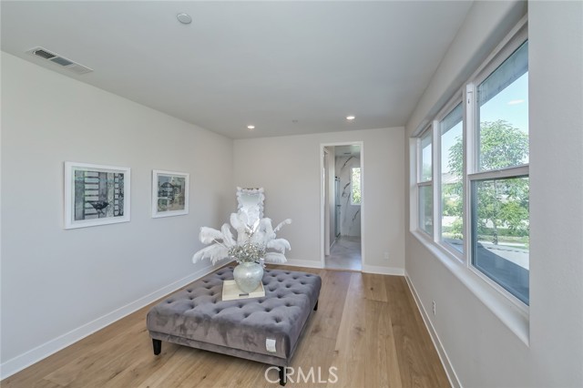 MLS #OC25221565 image #39