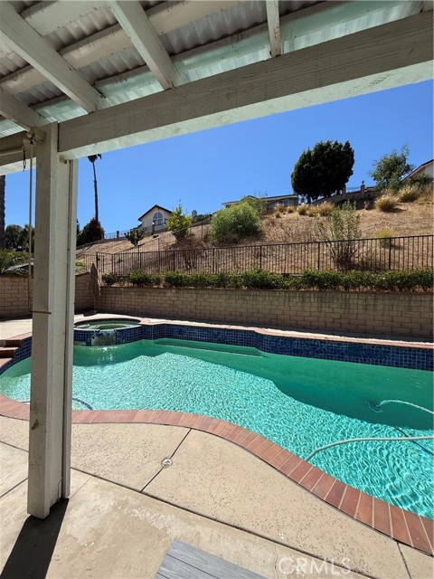 MLS #OC25221738 image #17