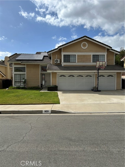 MLS #OC25221738 image #19