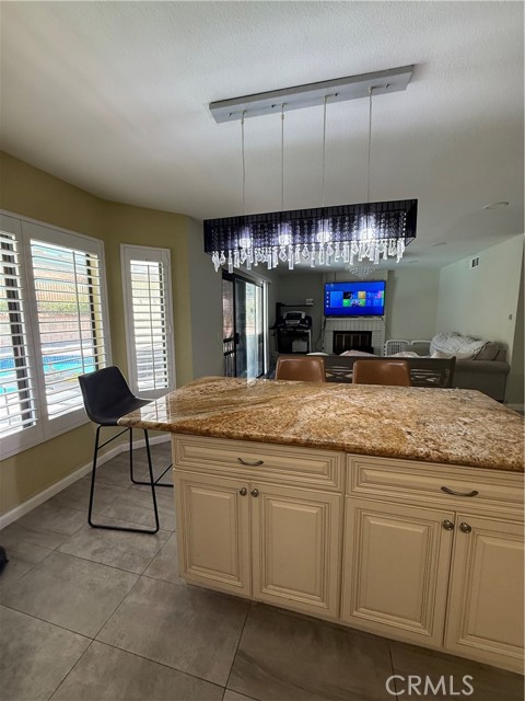 MLS #OC25221738 image #2