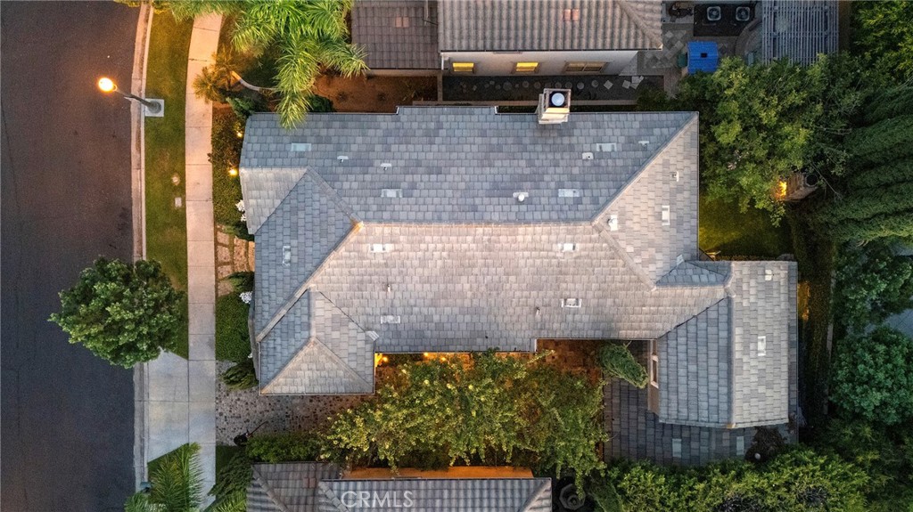 MLS #OC25221742 image #53