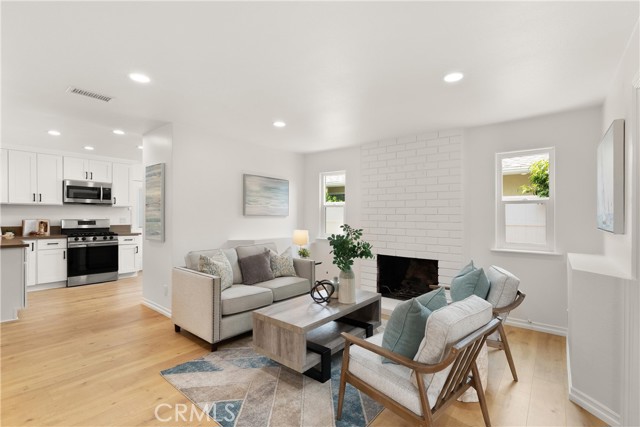 MLS #OC25221846 image #13