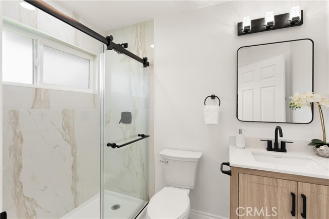 MLS #OC25221846 image #30